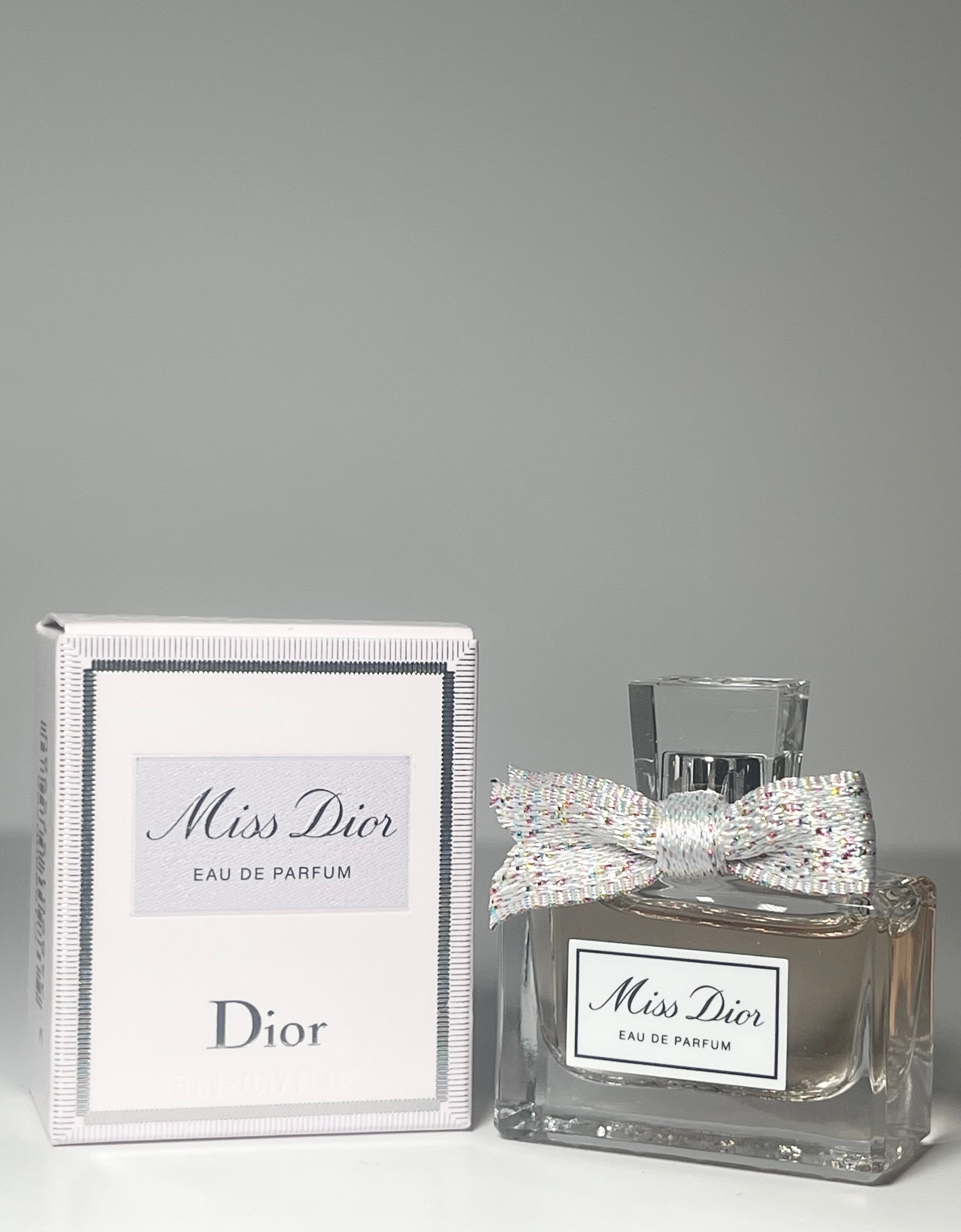 Miss Dior mini